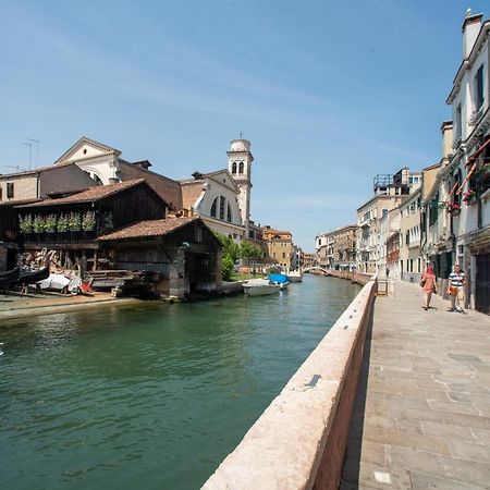 Suite Tintoretto Venice Luaran gambar